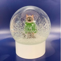 Кот в свитере с оленями 