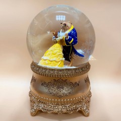 Красавица и чудовище